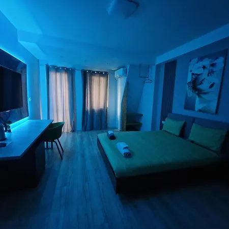 Vanilla Renovated 2025 Ξενοδοχείο Σκόπια