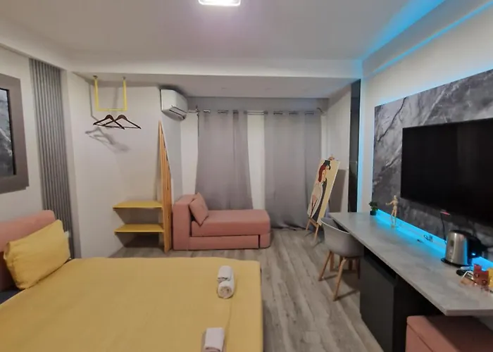 Vanilla Renovated 2025 酒店