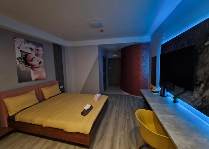 Vanilla Renovated 2025 酒店 斯科普里