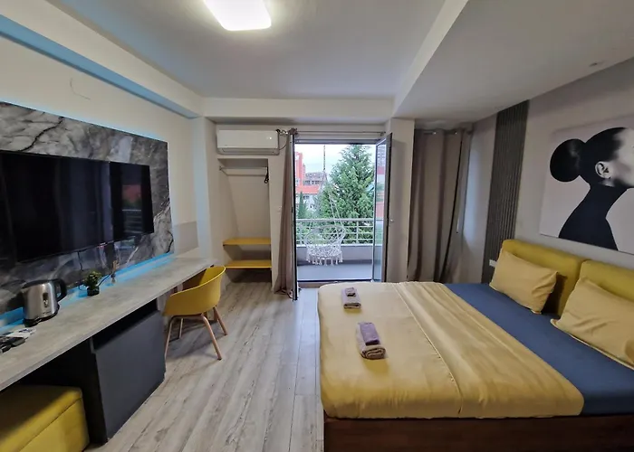 Vanilla Renovated 2025 3* 斯科普里